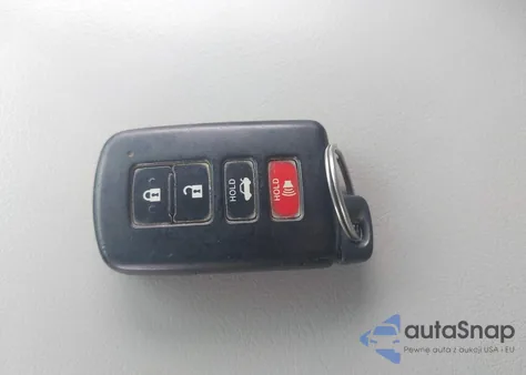 2012 Toyota Camry Hybrid Le z USA, uszkodzony, nr VIN 4T1BD1FK3CU027701